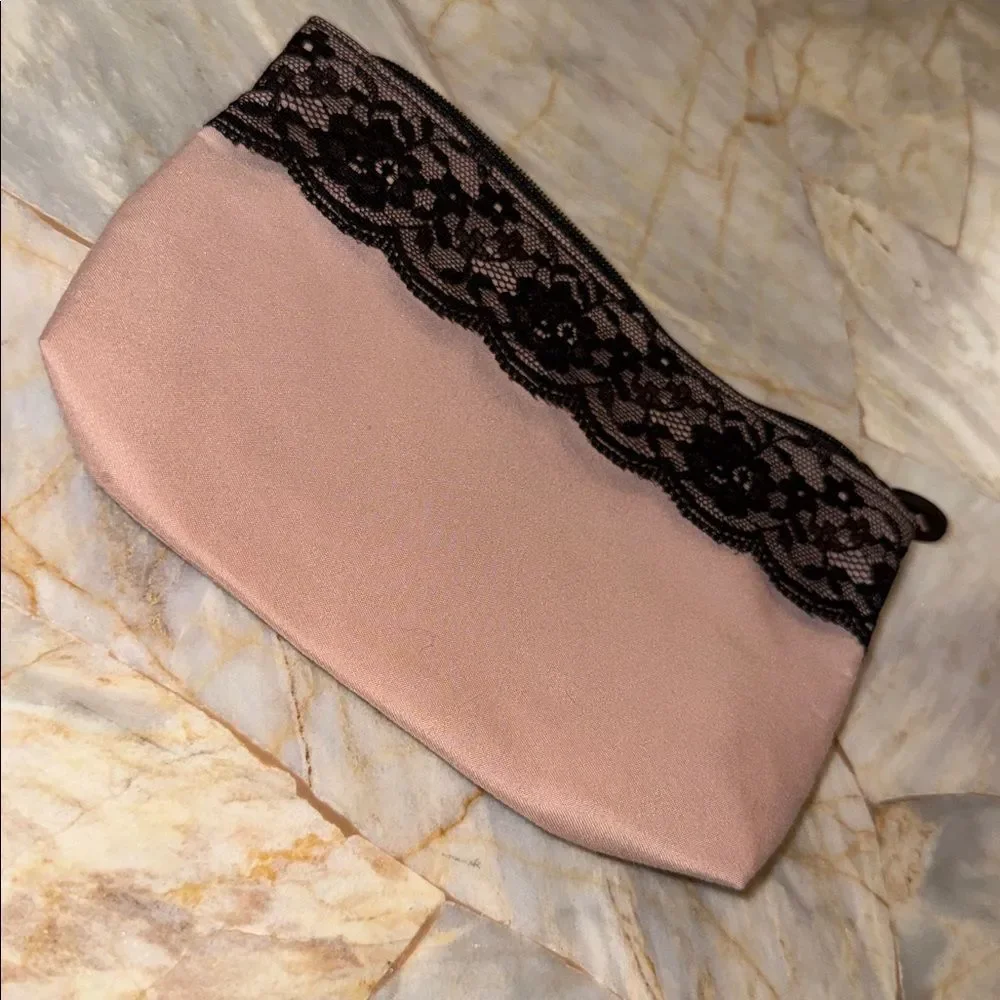 Elegant Lace Trimmed Clutch in Pink